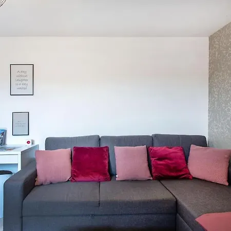 Apartment Slovenia + Freeparking & Bikes *