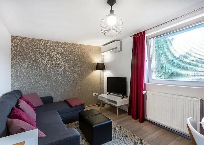 Slovenia + Freeparking & Bikes Apartmán