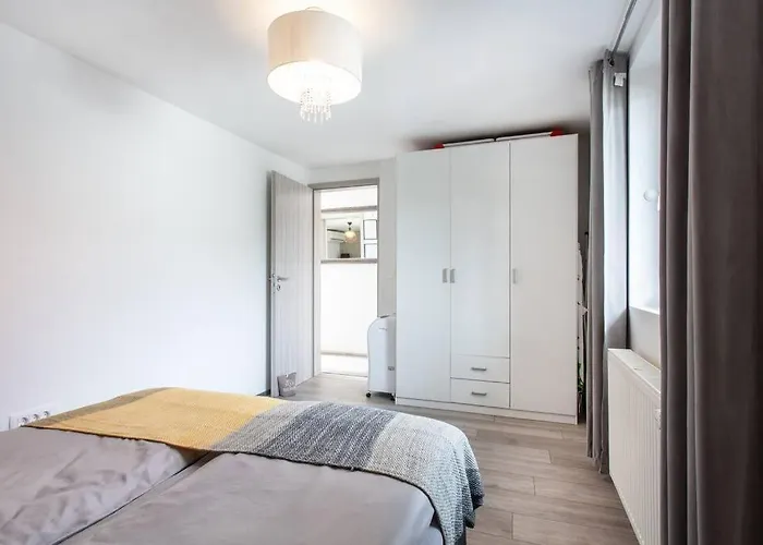 Slovenia + Freeparking & Bikes Laibach